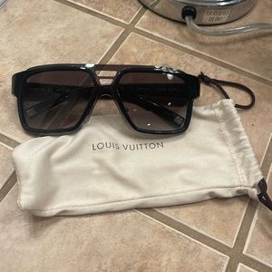 Authentic Louis Vuitton men’s sunglasses